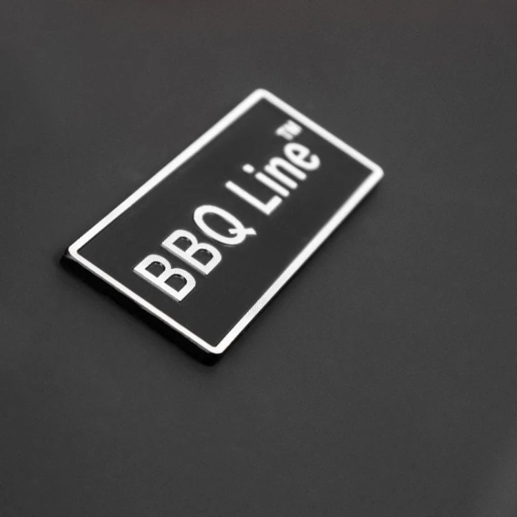 8983